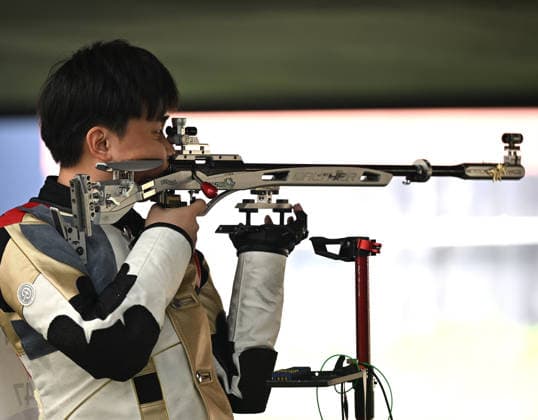 (260925) -- TOYOTA, Sept. 25, 2026 -- Liu Yukun of team China competes during the 50m rifle 3 positions men team final of shooting at the 20th Asian Games Aichi-Nagoya 2026 in Toyota of Aichi Prefecture, Japan, Sept. 25, 2026. ) (SP)JAPAN-TOYOTA-ASIAN GAMES-SHOOTING-50M RIFLE 3 POSITIONS MEN TEAM-FINAL LiuxLei 