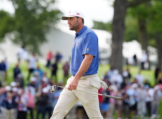 MEDINAH, IL - SEPTEMBER 24: Team USA golfer Scottie Scheffler putts on the 15th hole during the first round of the 2026 Presidents Cup on September 24, 2026, at Medinah Country Club in Medinah, Illinois. (Photo by Brian Spurlock Icon Sportswire) GOLF: SEP 24 Presidents Cup EDITORIAL USE ONLY Icon26092490