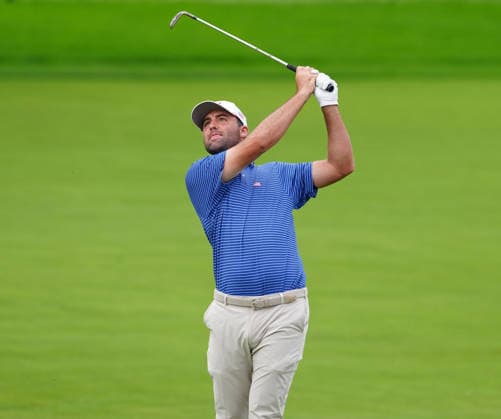 MEDINAH, IL - SEPTEMBER 24: Team USA golfer Scottie Scheffler plays his second shot on the 17th hole during the first round of the 2026 Presidents Cup on September 24, 2026, at Medinah Country Club in Medinah, Illinois. (Photo by Brian Spurlock Icon Sportswire) GOLF: SEP 24 Presidents Cup EDITORIAL USE ONLY Icon26092492