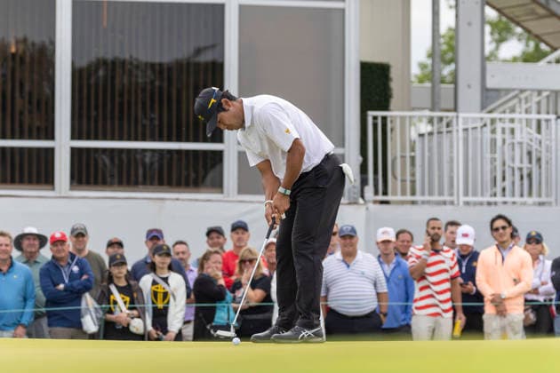 September 24, 2026, Medinah, Illinois, USA: HIDEKI MATSUYAMA of the International Team hits a shot from the 15th hole during the first round of the 2026 Presidents Cup at Medinah Country Club in Medinah, Illinois, USA, on September 24, 2026. Medinah USA  - ZUMAj302 20260924_znp_j302_029 Copyright: xBrettxJohnsenx Wisconsin News - September 24, 2026  - ZUMA0867 0867776382st Copyright: xIMAGO BrettxJohnsenx
