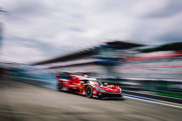 FIA WEC - 6 HOURS OF FUJI 2026 08 BUEMI SÃ bastien (swi), HARTLEY Brendon (nzl), HIRAKAWA Ryo (jpn), Toyota Racing, Toyota TR010 Hybrid 08, Hypercar, action during the 6 Hours of Fuji 2026, 6th round of the 2026 FIA World Endurance Championship, from September 25 to 27, 2026 on the Fuji Speedway in Oyama, Shizuoka, Japan - OyamaJapan  Copyright: xANTONINxVINCENTx