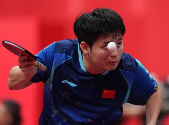 (260925) -- TOYOTA, Sept. 25, 2026 -- Lin Shidong of China competes during the Table tennis, Tischtennis men s singles round 2 match against Mak Tin Ian of China s Macao at the 20th Asian Games Aichi-Nagoya 2026 in Toyota of Aichi Prefecture, Japan, Sept. 25, 2026. ) (SP)JAPAN-TOYOTA-ASIAN GAMES-TABLE TENNIS-MEN S SINGLES CheongxKamxKa 