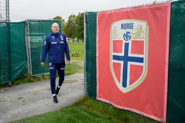 Press Conference with Stale Solbakken, Oslo, Lillestrøm, September 25, 2026 National team coach Stale Solbakken at the press conference with the national soccer team after the Nations League match against Denmark. Photo: Stian Lysberg Solum, NTB, Oslo, Lillestrøm. EDITORIAL USE ONLY. RESTRICTED USE FOR BETTING COMPANIES.  Copyright: xStianxLysbergxSolumx xNTBx