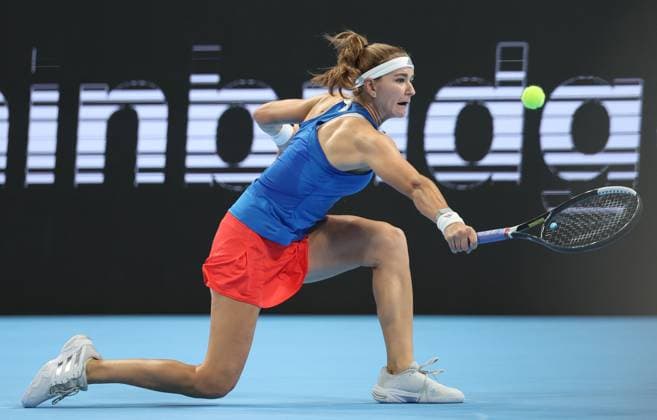 Czech Karolina Muchova pictured in action during the tennis match between Jessica Bouzas Maneiro of Spain and Karolina Muchova of Czech Republic in the Semi Finals of the Billie King Cup tournament, on Friday 25 September 2026 in Shenzhen, China. VIRGINIExLEFOUR  x187781229x