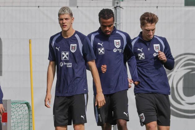 SOCCER - NL, AUT vs KOS VIENNA,AUSTRIA,25.SEP.26 - SOCCER - UEFA Nations League, group stage, OEFB international match, Länderspiel, Nationalmannschaft Austria vs Kosovo, preview, training team AUT. Image shows Vasilije Markovic, Carney Chukwuemeka and David Affengruber (AUT).  GEPAxpictures xDavidxBitzan