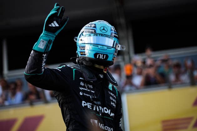 F1 - AZERBAIJAIN GRAND PRIX 2026 RUSSELL George (gbr), Mercedes AMG F1 Team W17, portrait pole position celebration during the 2026 Formula 1 Azerbaijan Grand Prix, 15th round of the 2026 Formula One World Championship, WM, Weltmeisterschaft from September 24 to 26, 2026 on the Baku City Circuit, in Baku, Azerbaijan - BakuAzerbaijan  Copyright: xEricxAlonsox