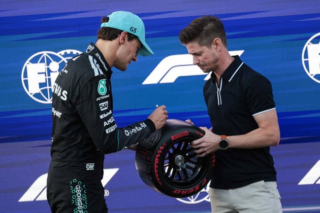 F1 - AZERBAIJAIN GRAND PRIX 2026 RUSSELL George (gbr), Mercedes AMG F1 Team W17, portrait and Casey Stoner The Pirelli Pole Position Award will be presented today in Baku by Casey Stoner, two-time MotoGP World Champion. during the 2026 Formula 1 Azerbaijan Grand Prix, 15th round of the 2026 Formula One World Championship, WM, Weltmeisterschaft from September 24 to 26, 2026 on the Baku City Circuit, in Baku, Azerbaijan - BakuAzerbaijan  Copyright: xEricxAlonsox