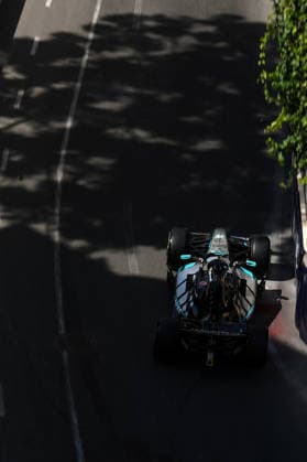 FORMULE 1 : Grand Prix Azerbaidjan - Baku - 25 09 2026 63 George Russell (GBR) Mercedes-AMG PETRONAS Formula One Team (DEU) Mercedes-AMG F1 W17 E Performance, during the 2026 Formula One Azerbaijan Grand Prix, 15th round of the 2026 Formula 1 World Championship, WM, Weltmeisterschaft taking place from September 24 to 26, 2026 on the Baku City circuit, in Baku, Azerbaijan (AZE) BAKUAzerbaijan  Copyright: xMPSxAGENCYx