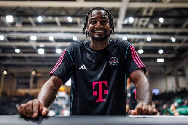 John Michael Wright, Telekom Baskets Bonn during warm-ups, portrait, action shot, cutout. Vet Concept Gladiators Trier vs. Telekom Baskets Bonn, basketball, easyCredit BBL, Matchday 2, 2026–2027 season, September 25, 2026, Vet Concept Gladiators Trier vs. Telekom Baskets Bonn, Basketball, easyCredit BBL, Matchday 2, 2026–2027 Season, September 25, 2026 Copyright: xEibnerxPressefotox EP_ANS