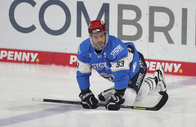 Warm-up: Sebastian Uvira, Schwenninger Wild Wings, Ice Hockey, DEL, Penny DEL, Men, 2026–2027 Season: Grizzlys Wolfsburg vs. Schwenninger Wild Wings