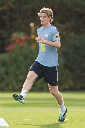 England MD-1 Training, Nations League Anthony Gordon of England during the England MD-1 training session ahead of the 2026 27 UEFA Nations League Group A3 match vs Spain, Tottenham Hotspur Training Ground, Enfield, England on 25 September 2026 Credit: Tiego Grenho Every Second Media Editorial use only. All images are copyright Every Second Media Limited. No images may be reproduced without prior permission. Copyright: xIMAGO EveryxSecondxMediax ESM-2188-0028 TiegoxGrenhox xEveryxSecondxMediax