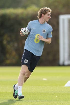 England MD-1 Training, Nations League Anthony Gordon of England during the England MD-1 training session ahead of the 2026 27 UEFA Nations League Group A3 match vs Spain, Tottenham Hotspur Training Ground, Enfield, England on 25 September 2026 Credit: Tiego Grenho Every Second Media Editorial use only. All images are copyright Every Second Media Limited. No images may be reproduced without prior permission. Copyright: xIMAGO EveryxSecondxMediax ESM-2188-0042 TiegoxGrenhox xEveryxSecondxMediax