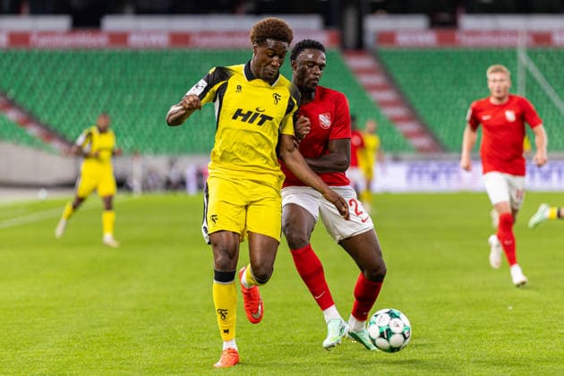 L R Romeo Aigbekaen, SC Fortuna Cologne, 30, in a tackle with Donald Nduka, TSV Havelse, 27, GER, TSV Havelse vs. SC Fortuna Cologne, Soccer, 3rd Division, Matchday 7, 2026–2027 Season, September 25, 2026 DFL regulations prohibit the use of photographs as image sequences and or quasi-video GER, TSV Havelse vs. SC Fortuna Cologne, soccer, 3rd League, Matchday 7, 2026–2027 season, September 25, 2026, Hanover Copyright: xEibner-Pressefoto JanxRollingerx EP_JSK