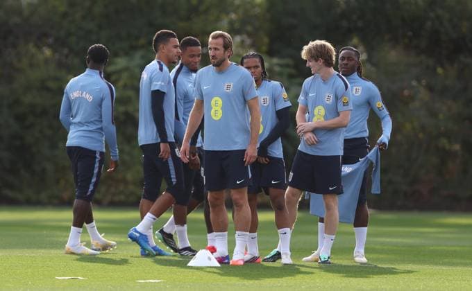 UEFA Nations League - England Training Session LONDON, ENGLAND, SEPTEMBER 25: Harry Kane of England national team, Nationalteam during The England training session at Tottenham Hotspur Training Ground, London on September 25 ahead of The UEFA Nations League Group Stage match in Group C3 between England v Spain at Wembley Stadium, London, England, on September 25. (Photo by Daniel Weir) London Tottenham Hotspur Training Ground England Copyright: xDanielxWeir SportsxPressxPhotox Sportspressphoto_SPR239285