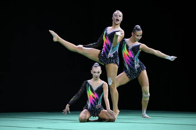 IPA88964795 - HOLT Dollie NORFOLK Isabel NORFOLK Olivia (GBR) during the 30th World Acrobatic Gymnastics Championships in Pesaro, Italy, on September 25, 2026  Copyright: xFilippoxTomasi IPAxSportx xx IPA88964795