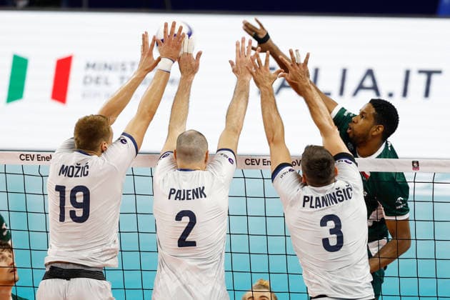 IPA88964801 - Wilfredo Leon Venero 9 of Poland in action during the CEV Enel EuroVolley 2026 semifinal match between Slovenia and Poland at the Unipol Forum on September 25, 2026, in Milan, Italy.  Copyright: xRichardxMorgano IPAxSportx xx IPA88964801