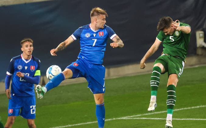 2027 UEFA Under 21 European Qualifier, Kosicka Futbalova Arena, Kosice, Slovakia 25 9 2026 Slovakia vs Republic of Ireland Ireland™s Sean Grehan scores their second goal from a header despite Matej Riznic of Slovakia Sean Grehan scores their second goal from a header despite Matej Riznic 25 9 2026  Copyright: xAleksandarxDjorovicx AS4A3267