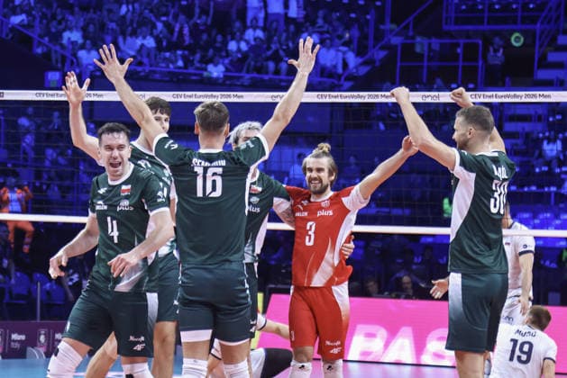IPA88965597 - Polish players celebrate after scoring a match point during the semifinal of the CEV Enel EuroVolley 2026 match between Poland and Slovenia at the Unipol Forum in Milan, Italy, on September 25, 2026, during EuroVolley 2026 - Semifinal - Slovenia vs. Poland, CEV EuroVolley Men s match in Assago (MI), Italy, September 25, 2026  Copyright: xValerioxOrigo IPAxSportx xx IPA88965597