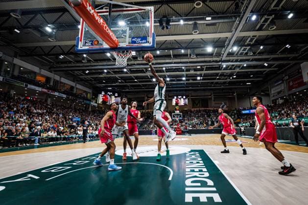 Eli Brooks of the Gladiators Trier scores under the basket; action from the Vet Concept Gladiators Trier vs. Telekom Baskets Bonn game, basketball, easyCredit BBL, Matchday 2, 2026–2027 season, September 25, 2026, Vet Concept Gladiators Trier vs. Telekom Baskets Bonn, basketball, easyCredit BBL, Matchday 2, 2026–2027 season, September 25, 2026 Copyright: xEibnerxPressefotox EP_ANS