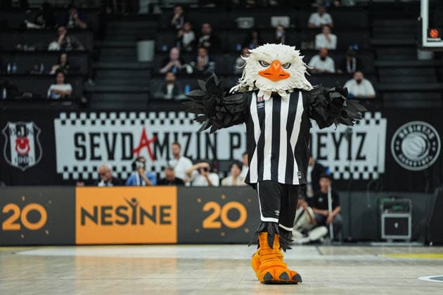 Besiktas v Valencia Basket - EuroLeague ISTANBUL, TURKIYE - SEPTEMBER 25: Besiktas basketball team s mascot is seen during the EuroLeague Regular Season Round 1 match between Besiktas and Valencia Basket at the Turkcell Basketball Development Center in Istanbul, Turkiye, on September 25, 2026. Cemal Yurttas Anadolu Istanbul Turkey. Editorial use only. Please get in touch for any other usage.  Copyright: x2026xAnadoluxCemalxYurttasx