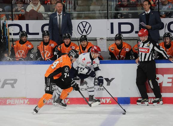 Les Lancaster, Grizzlys Wolfsburg; Boaz Bassen, Schwenninger Wild Wings; Ice Hockey; DEL; Penny DEL; Men; 2026–2027 Season; Grizzlys Wolfsburg vs. Schwenninger Wild Wings