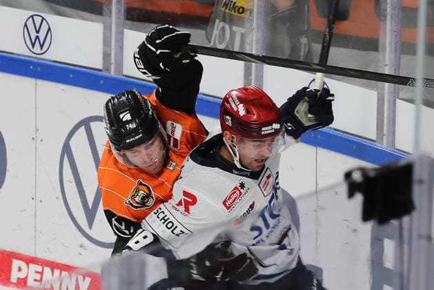 Les Lancaster, Grizzlys Wolfsburg; Eric Cornel, Schwenninger Wild Wings; Ice Hockey; DEL; Penny DEL; Men; 2026–2027 Season; Grizzlys Wolfsburg vs. Schwenninger Wild Wings