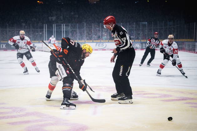 Matthew Wedman, Loewen Frankfurt, 67 GER, Loewen Frankfurt vs. Nuremberg Ice Tigers, Ice Hockey, Penny DEL, Matchday 3, 2026–2027 Season, September 25, 2026 Eibner Press Photo Attila Ziga GER, Loewen Frankfurt vs. Nuremberg Ice Tigers, Ice Hockey, Penny DEL, Matchday 3, 2026–2027 Season, September 25, 2026 Frankfurt Copyright: xEibner-Pressefotox EP_AZA