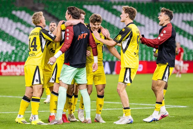 The SC Fortuna Cologne players celebrate Jannik Mause s goal to make it 1–2. SC Fortuna Cologne, 37 GER, TSV Havelse vs. SC Fortuna Cologne, soccer, 3rd Division, Matchday 7, 2026–2027 season, September 25, 2026 DFL regulations prohibit any use of photographs as image sequences and or quasi-video GER, TSV Havelse vs. SC Fortuna Cologne, soccer, 3. Liga, Matchday 7, 2026–2027 season, September 25, 2026, Hanover Copyright: xEibner-Pressefoto JanxRollingerx EP_JSK