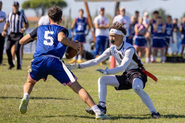 05 slovakia player runs with the ball and is tackled by german player, U15 Mixed Germany vs Slovakia IFAF European Youth Championships 2026, 24.09.2026 Lido Delle Nazioni Lido Delle Nazioni Italia Copyright: xPFA BjörnxKeckerx