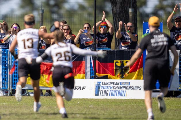 Jubel, Celebration, Freude, Emotion, Feier Germany, Thank you, Fans, Thank, Zuschauer, Besucher, Visitors, U15 Mixed Germany vs Slovakia IFAF European Youth Championships 2026, 24.09.2026 Lido Delle Nazioni Lido Delle Nazioni Italia Copyright: xPFA BjörnxKeckerx