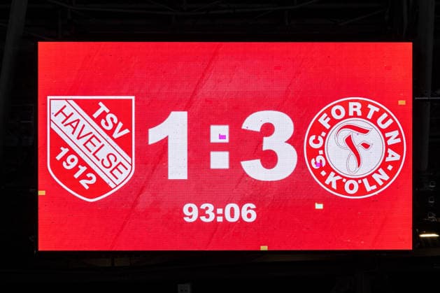 Scoreboard showing the score of 1–3 after the final whistle (GER), TSV Havelse vs. SC Fortuna Köln, soccer, 3rd League, Matchday 7, 2026–2027 season, September 25, 2026 DFL regulations prohibit the use of photographs as image sequences and or quasi-video footage. GER, TSV Havelse vs. SC Fortuna Cologne, soccer, 3rd Division, Matchday 7, 2026–2027 season, September 25, 2026, Hanover Copyright: xEibner-Pressefoto JanxRollingerx EP_JSK