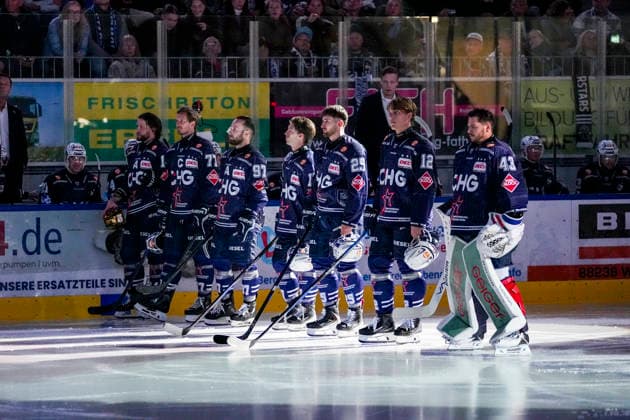 Starting Six Towerstars, GER, Ravensburg Towerstars vs. Düsseldorf EG, Ice Hockey, DEL2 Regular Season, Matchday 3, 2026–2027 Season, September 25, 2026, GER, Ravensburg Towerstars vs. Düsseldorf EG, Ice Hockey, DEL2 Regular Season, Matchday 3, 2026–2027 Season, September 25, 2026, Ravensburg Copyright: xEibner-Pressefoto MaximilianxRistx EP_MRT