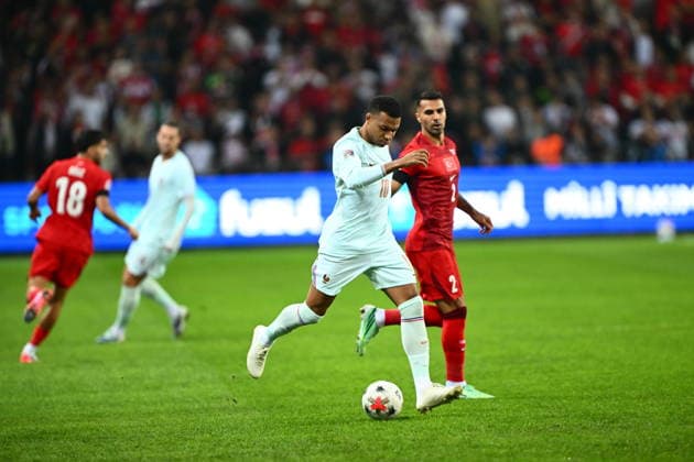Turkiye v France - UEFA Nations League KOCAELI, TURKIYE - SEPTEMBER 25: Zeki Celik (2) of Turkiye in action against Kylian Mbappe (10) of France during the UEFA Nations League A League Group 1 match between Turkiye and France at Kocaeli Stadium in Kocaeli, Turkiye, on September 25, 2026. Oguz Yeter Anadolu Kocaeli Turkey. Editorial use only. Please get in touch for any other usage.  Copyright: x2026xAnadoluxOguzxYeterx