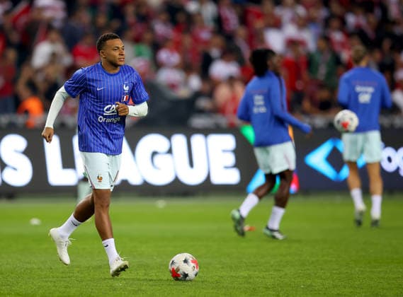 Turkiye v France - UEFA Nations League KOCAELI, TURKIYE - SEPTEMBER 25: France national team, Nationalteam player Kylian Mbappe (10) continues his preparations ahead of the UEFA Nations League A League Group 1 match between Turkiye and France at Kocaeli Stadium in Kocaeli, Turkiye, on September 25, 2026. Ali Atmaca Anadolu Kocaeli Turkey. Editorial use only. Please get in touch for any other usage.  Copyright: x2026xAnadoluxAlixAtmacax