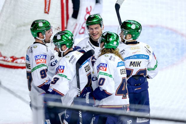 September 25, 2026, Ice hockey, DEL, Kölner Haie vs. Eisbären Berlin, Matchday 3, 2026–27 season, Lanxess Arena, Cologne; Celebration after the goal that made it 4–3, scored by Andreas Eder; Eisbären Berlin 43, North Rhine-Westphalia, Germany