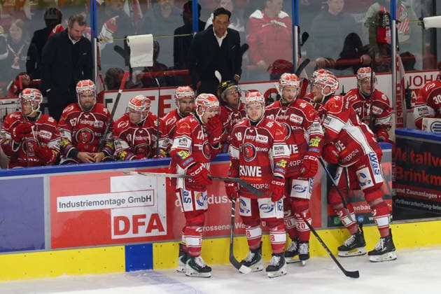 Sahnpark Crimmitschau, September 25, 2026; 2026–27 Season; Ice Hockey; 2nd Bundesliga; Regular Season; Game 3; Saxony Artificial Ice Arena; Eispiraten; Eispiraten vs. Dresdner Eislöwen; Bench; EPC Crimmitschau; Saxony; Germany