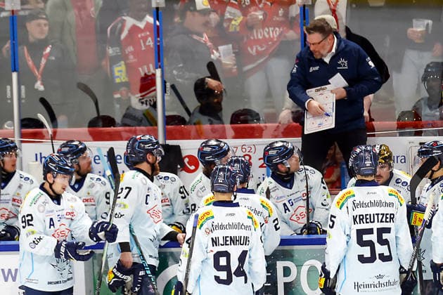 Sahnpark Crimmitschau, September 25, 2026; 2026–27 Season; Ice Hockey; 2nd Bundesliga; Regular Season; Game 3; Sachsen Ice Arena; Eispiraten; Eispiraten vs. Dresdner Eislöwen; Dresden bench; Subr Bohuslav; Coach; Crimmitschau; Saxony; Germany