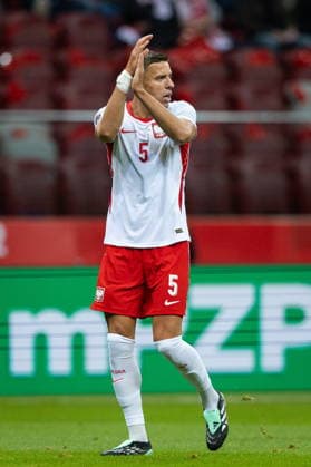 WARSAW, POLAND - SEPTEMBER 25: Jan Bednarek during the UEFA Nations League B Group 4 Round 1 MD1 match between Poland nad Bosnia and Herzegovina at PGE Narodowy on September 25, 2026 in Warsaw, Poland --- Pilka nozna. Liga Narodow B Grupa 4 mecz : Polska - Bosnia i Hercegowina (Photo by Igor Jakubowski Arena Akcji) NEWSPIX.PL --- newspix.pl 