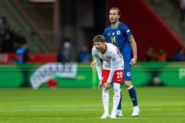 WARSAW, POLAND - SEPTEMBER 25: Sebastian Szymanski during the UEFA Nations League B Group 4 Round 1 MD1 match between Poland nad Bosnia and Herzegovina at PGE Narodowy on September 25, 2026 in Warsaw, Poland --- Pilka nozna. Liga Narodow B Grupa 4 mecz : Polska - Bosnia i Hercegowina (Photo by Igor Jakubowski Arena Akcji) NEWSPIX.PL --- newspix.pl 