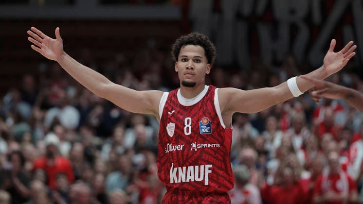 Pictured: Brandon Tischler of the Würzburg Baskets, September 25, 2026, Fitness First Würzburg Baskets vs. EWE Baskets Oldenburg, easyCredit BBL, Matchday 2, Germany, 97072, tectake Arena Würzburg, Copyright: HMBxMedia xJulienxBecker
