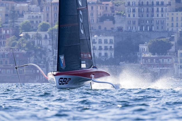OTHER - Sailing - The Louis Vuitton 38th America s Cup Preliminary Regatta in Naples Photo by IPA ABACAPRESS.COM88968184 - Day 1 of the Louis Vuitton 38th America s Cup Preliminary Regatta in Naples. AC40 foiling monotypes racing across the Gulf of Naples, featuring intense fleet action from all particPhoto by IPA ABACAPRESS.COMting syndicates, including Emirates Team New Zealand, Luna Rossa Prada Pirelli, GB1, Tudor Team Alinghi, and other international teams on the official race course. During the Louis Vuitton 38th America s Cup Preliminary Regatta in Naples, a sailing race in Naples, Italy, on September 25, 2026 Napoli Italy Copyright: xIPAxSport ABACAx