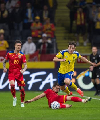 September 25, 2026: Elliot Stroud of Sweden during the Nations League soccer match between Sweden and Romania on September 25, 2026 in Stockholm Photo by Kenta Jönsson BILDBYRAN COP 210 JM0854 bbeng soccer football fotball Nations League UEFA Nations League Sweden Sweden A Romania  Copyright: KENTAxJÖNSSON BB260925KJ027