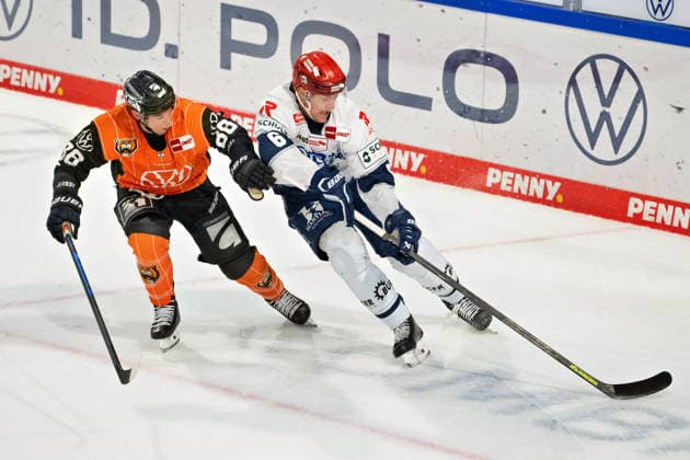 Dominik Bittner 6 Schwenninger Wild Wings vs. Tyler Morley 86 Grizzlys Wolfsburg GER, Grizzlys Wolfsburg vs. Schwenninger Wild Wings, Ice Hockey, Penny DEL, Week 3, 2026–27 Season, September 25, 2026 GER, Grizzlys Wolfsburg vs. Schwenninger Wild Wings, Ice Hockey, Penny DEL, Week 3, 2026–27 Season, September 25, 2026 Wolfsburg Copyright: xEibner-Pressefoto DanielxREINELTx EP_DRT