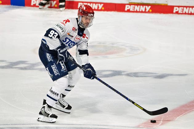 Sebastian Uvira No. 93 Schwenninger Wild Wings GER, Grizzlys Wolfsburg vs. Schwenninger Wild Wings, Ice Hockey, Penny DEL, Week 3, 2026–27 Season, September 25, 2026 GER, Grizzlys Wolfsburg vs. Schwenninger Wild Wings, Ice Hockey, Penny DEL, Week 3, 2026–27 Season, September 25, 2026, Wolfsburg Copyright: xEibner-Pressefoto DanielxREINELTx EP_DRT