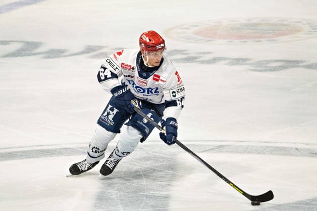 Boaz Bassen No. 64 Schwenninger Wild Wings GER, Grizzlys Wolfsburg vs. Schwenninger Wild Wings, Ice Hockey, Penny DEL, Week 3, 2026–27 Season, September 25, 2026 GER, Grizzlys Wolfsburg vs. Schwenninger Wild Wings, ice hockey, Penny DEL, Week 3, 2026–27 season, September 25, 2026, Wolfsburg Copyright: xEibner-Pressefoto DanielxREINELTx EP_DRT