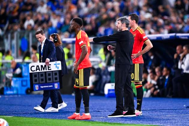 Italy v Belgium - UEFA Nations League 2026 ROME, ITALY - SEPTEMBER 25 : Van Bommel Mark head coach of Belgium, Vanaken Hans midfielder of Belgium during the UEFA Nations League tournament league phase matchday 1 group A1 match between Italy and Belgium on September 25, 2026 in Rome, Italy, 25 09 2026 Rome Italy  Copyright: xTomasxSiskx