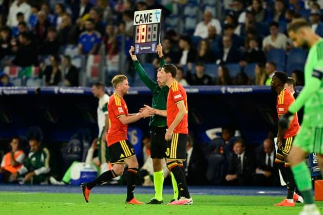 Italy v Belgium - UEFA Nations League 2026 ROME, ITALY - SEPTEMBER 25 : De Bruyne Kevin forward of Belgium and Vanaken Hans midfielder of Belgium during the UEFA Nations League tournament league phase matchday 1 group A1 match between Italy and Belgium on September 25, 2026 in Rome, Italy, 25 09 2026 Rome Italy  Copyright: xJanxDexMeuleneirx