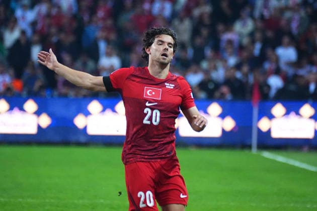 KOCAELI , TURKEY , SEPTEMBER 25 : Ferdi Kadioglu of Turkey during the UEFA Nations A League Group 1 match between Turkey and France at Kocaeli Turca Stadium on September 25, 2026 , in Kocaeli Turkey . ( Photo by Seskimphoto ) Kocaeli TURKEY Kocaeli TURKEY Copyright: xSeskimphotox Turkiye-France-2509 (189)