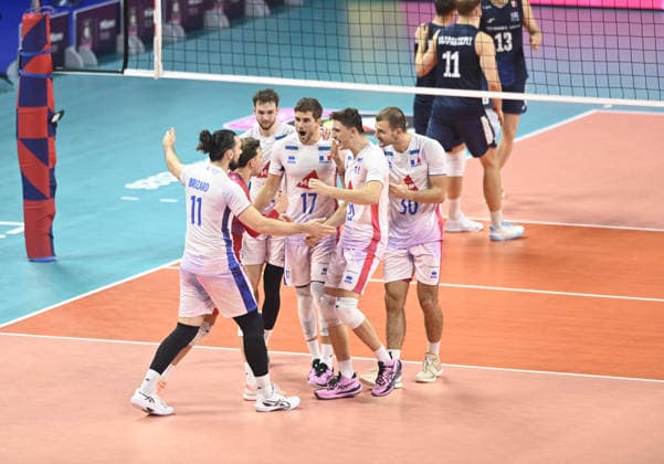 foto IPP Di Mauro Andrea Assago(milano) 25 09 2026 CEV euro volley europei di pallavolo maschile semifinale Francia vs Finlandia nella foto : esultanza francia italy ITALY  Copyright: xR4924_italyphotopressx