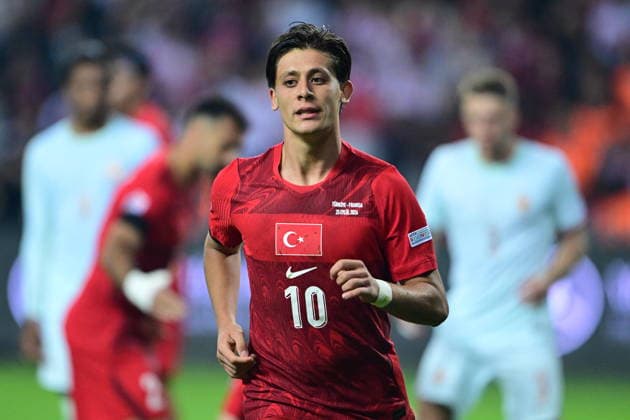 Turkiye v France - UEFA Nations League KOCAELI, TURKIYE - SEPTEMBER 25: Arda Guler of Turkiye in action during the UEFA Nations League A League Group 1 match between Turkiye and France at Kocaeli Stadium in Kocaeli, Turkiye, on September 25, 2026. Abdulhamid Hosbas Anadolu Kocaeli Turkey. Editorial use only. Please get in touch for any other usage.  Copyright: x2026xAnadoluxAbdulhamidxHosbasx